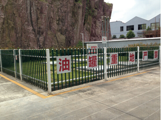 梅江围墙护栏0604-100-60